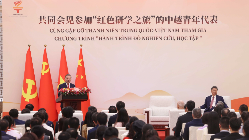 Gặp mặt thanh niên Việt Trung tham gia Hành trình đỏ nghiên cứu học tập